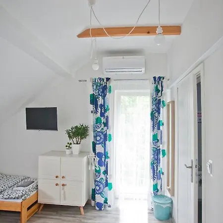 33 Hostel Trzebinia (Chrzanow)