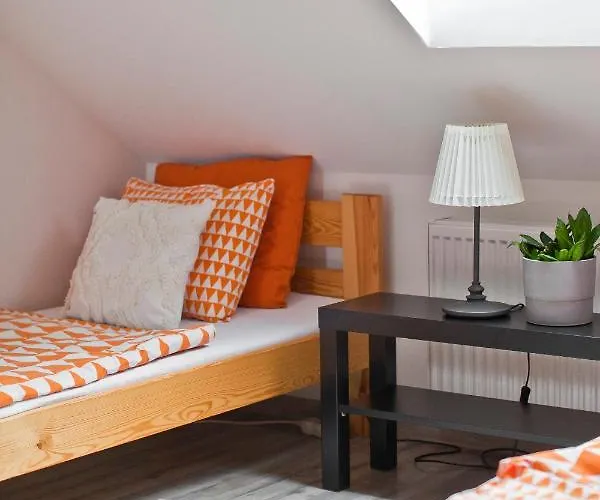 33 אכסניה טרצ'ביניה