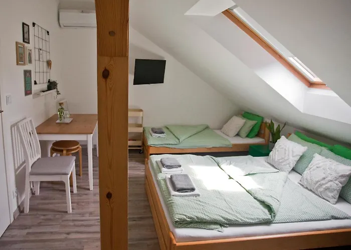 אכסניה 33 טרצ'ביניה