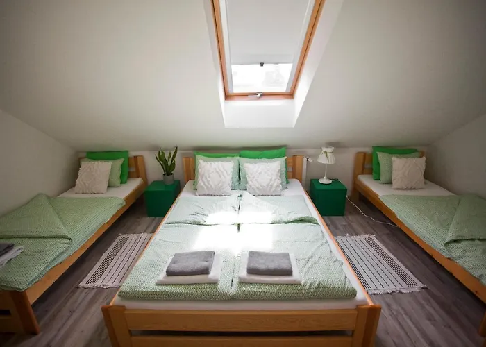 33 טרצ'ביניה